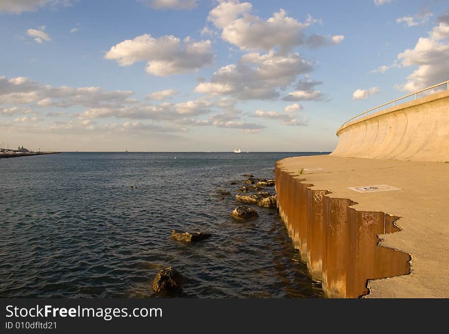 Chicago Lake Path