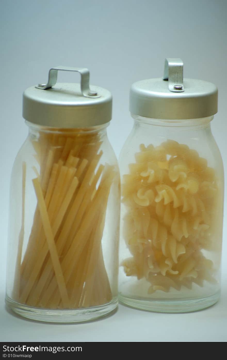 Pasta bottles