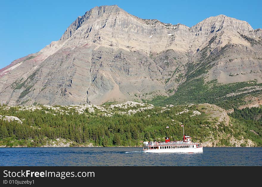 Sailing in upper waterton lake, alberta, canada