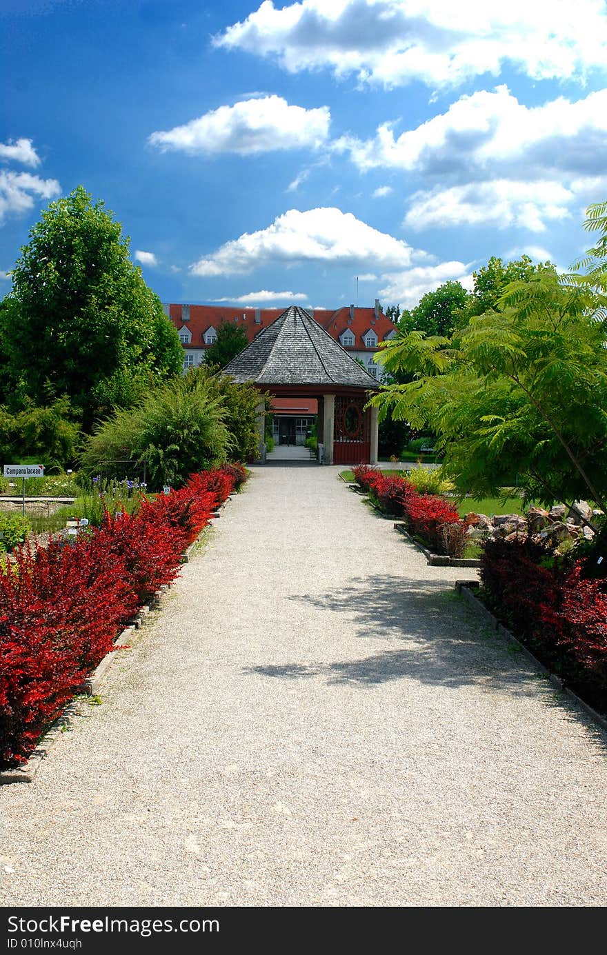 Road to the pavilionin the  botanical garden