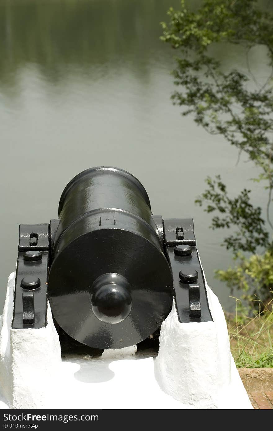 A restored black Civil War cannon on display in Shiloh Tennessee