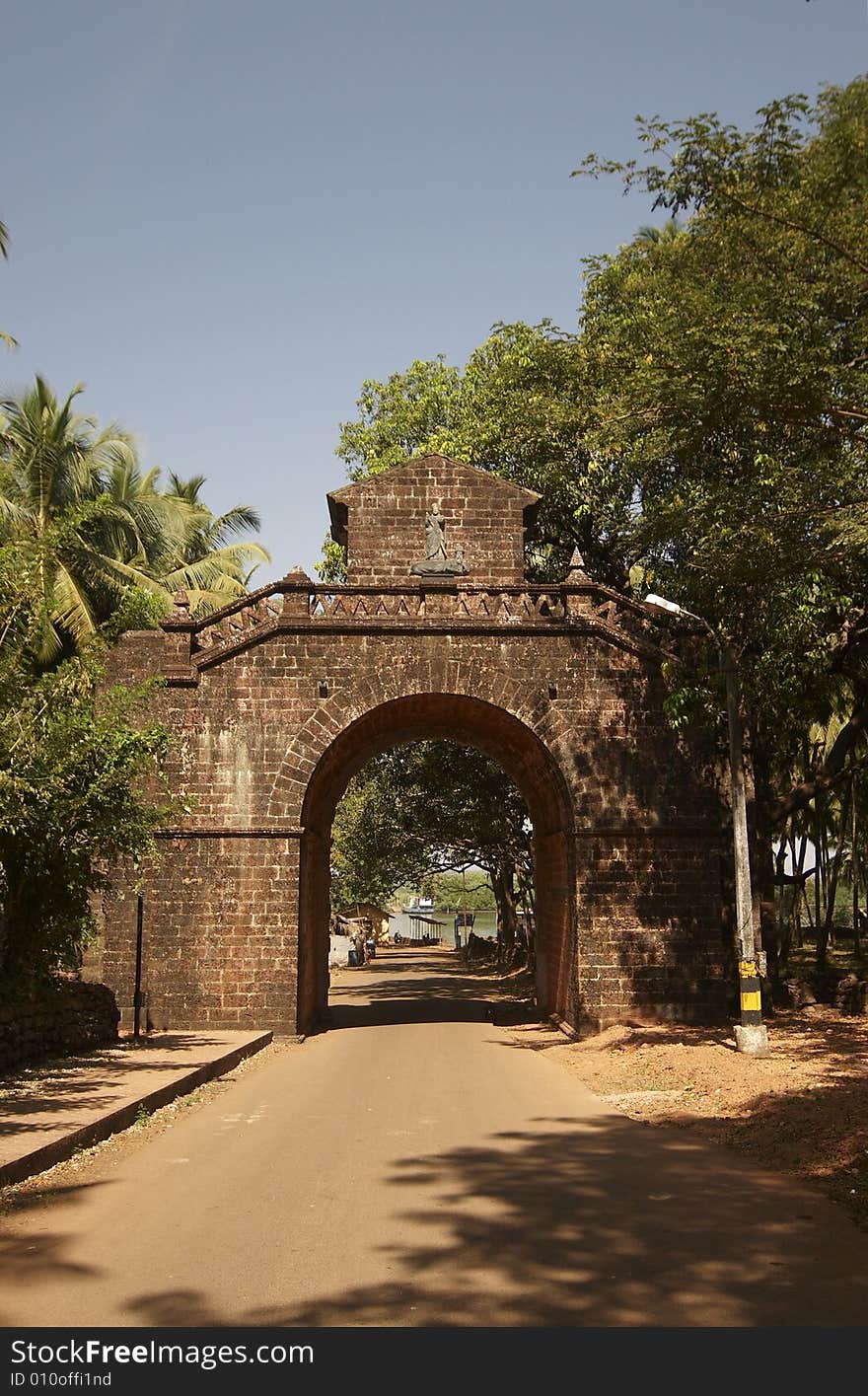 Arch of the Viceroy. Old Goa, India.