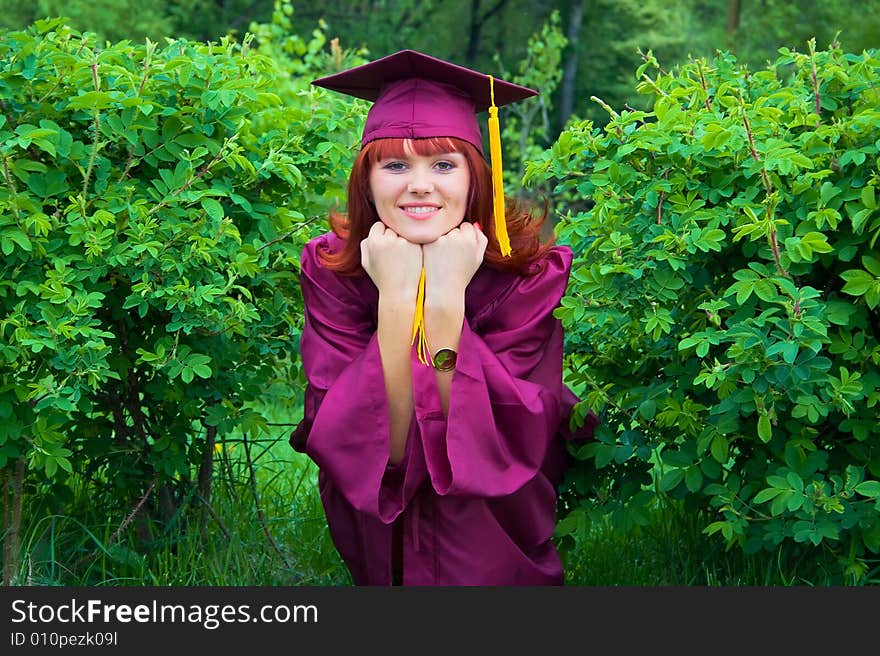 Graduand. Central park of Khabarovsk city. Celebration photosession.