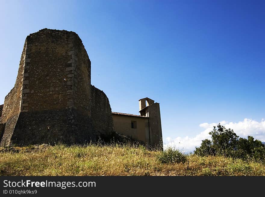 Italian castle (Camponeschi-Aq, Italy). Italian castle (Camponeschi-Aq, Italy)