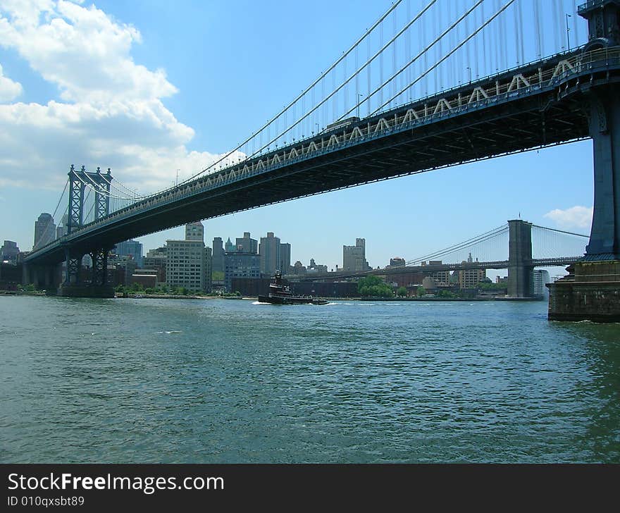 Manhattan Bridge (Brooklyn Bridge in the background). Manhattan Bridge (Brooklyn Bridge in the background).