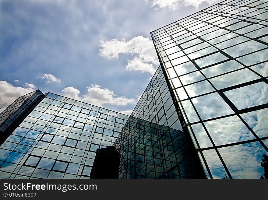 Reflecting office building