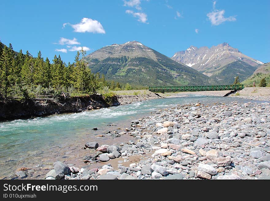 river and mountains