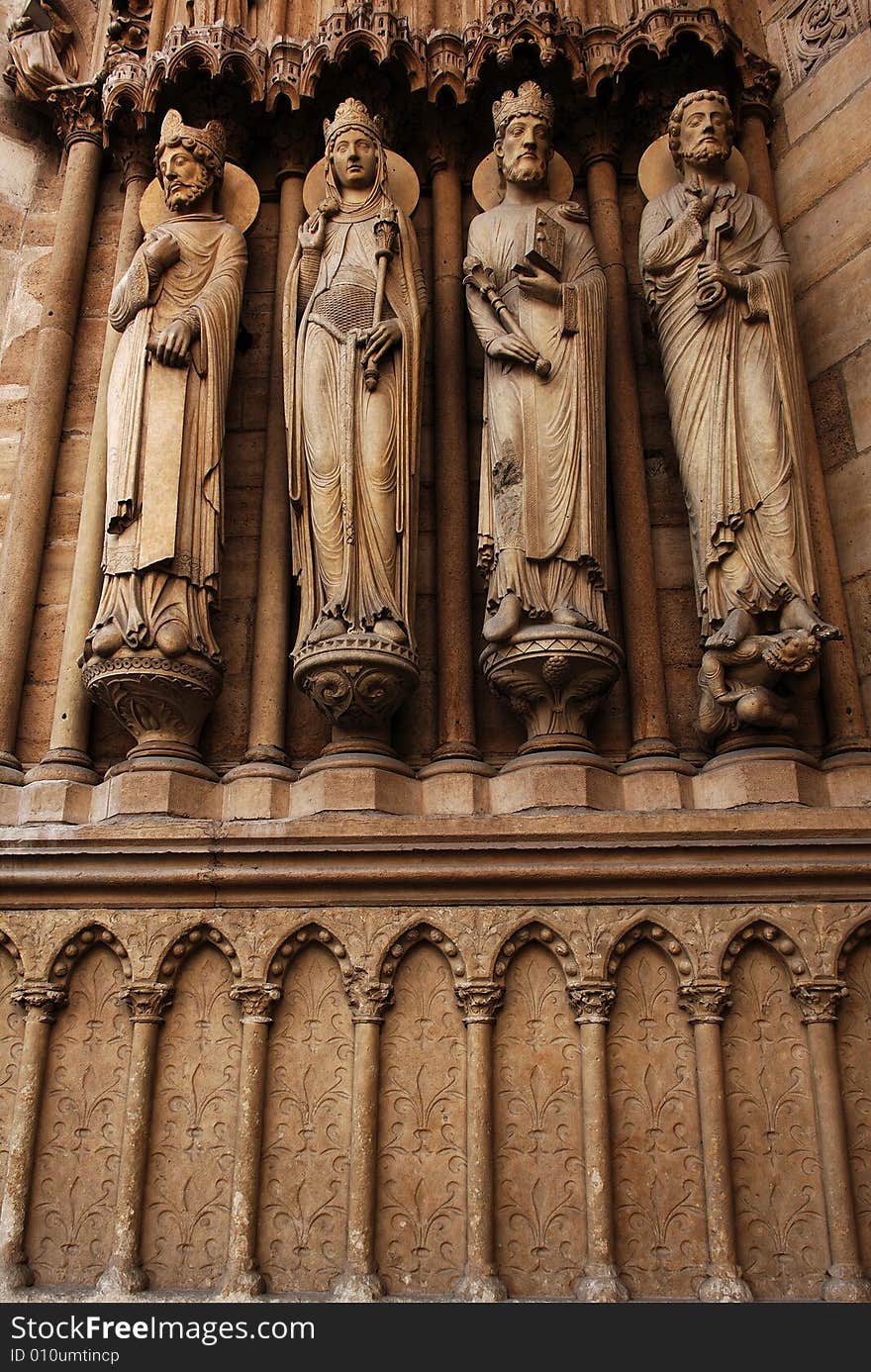 France, Paris: Notre Dame cathedral