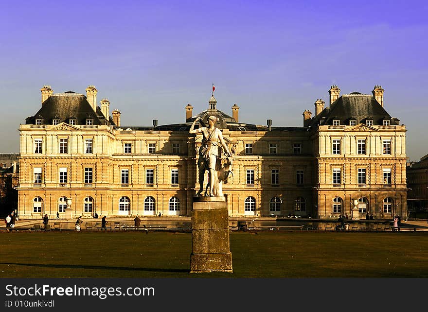 France, Paris: Luxembourg Garden,Senate House