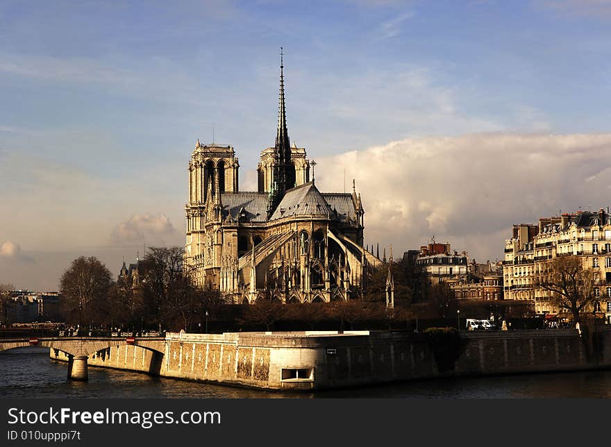 France, Paris: Notre Dame Our Lady is the most famous gothic cathedral. The construction is decorated with naturalist statues and stained-glass. General view. France, Paris: Notre Dame Our Lady is the most famous gothic cathedral. The construction is decorated with naturalist statues and stained-glass. General view