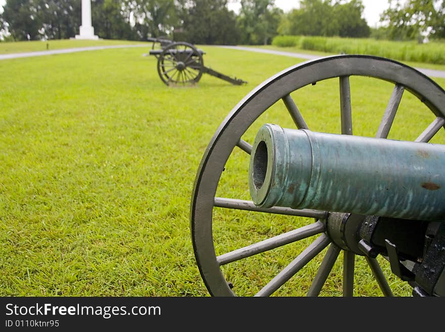 Union cannons massed here