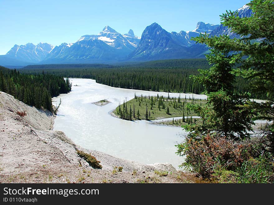 Lakes and Mountains in Canadian Rockies