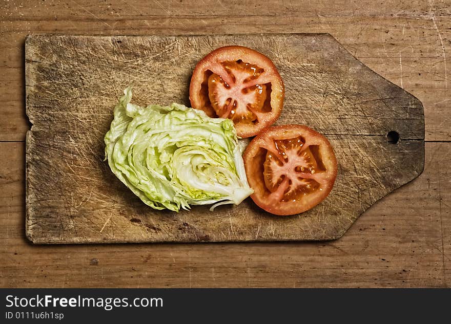 Tomatoes and lettuce