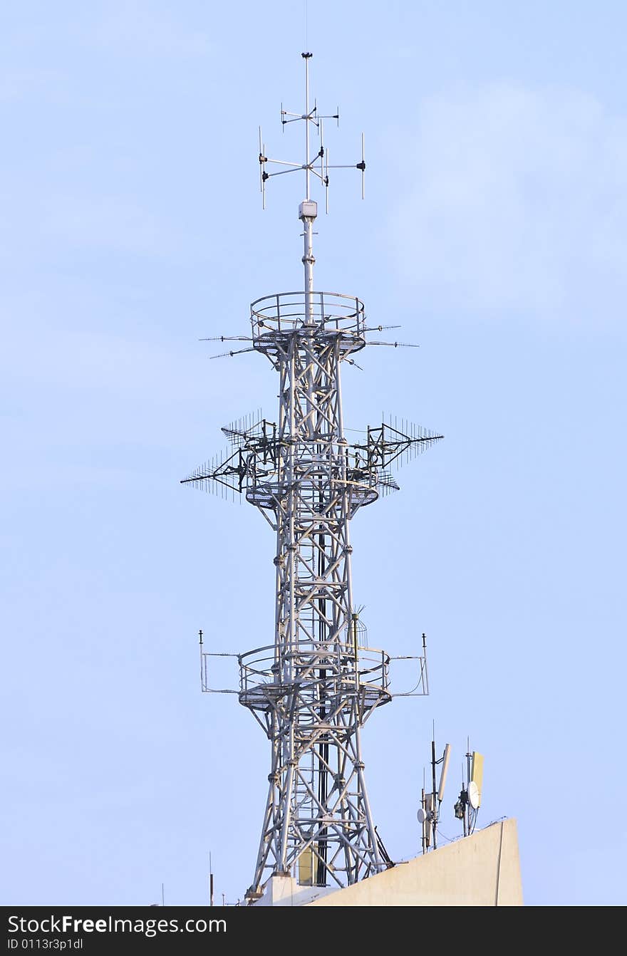 Communication tower, steel tower for communication