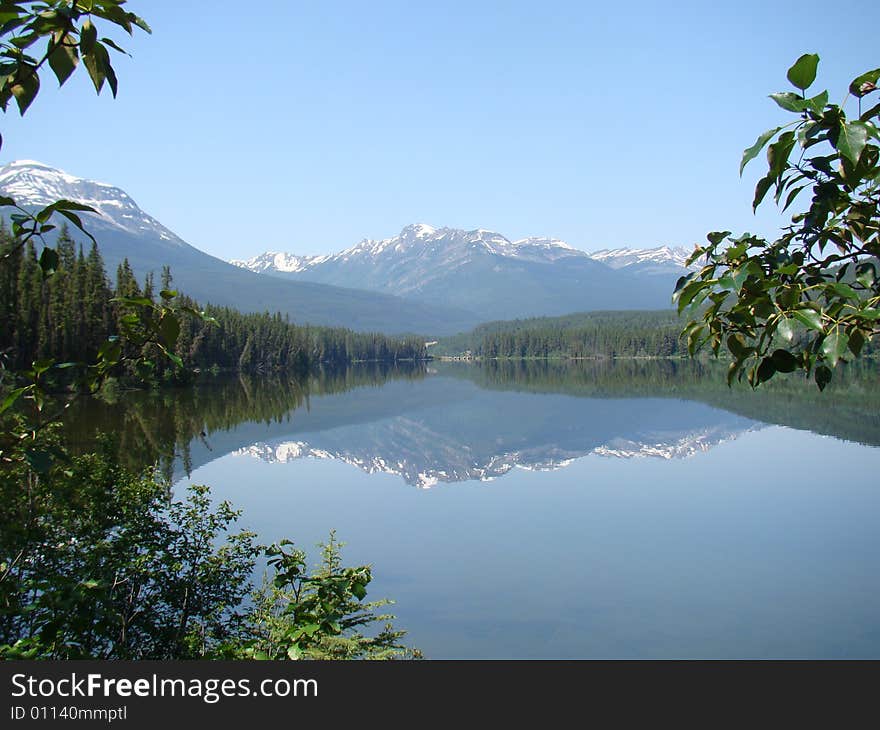 Mirroring Lake View