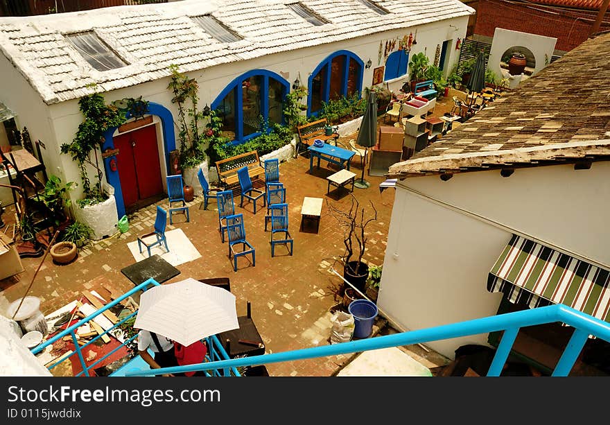 Courtyard of mediterranean villa in xiamen haichao hotel