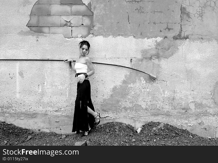 Model posing at a fashion shoot middle of nowhere. Model posing at a fashion shoot middle of nowhere