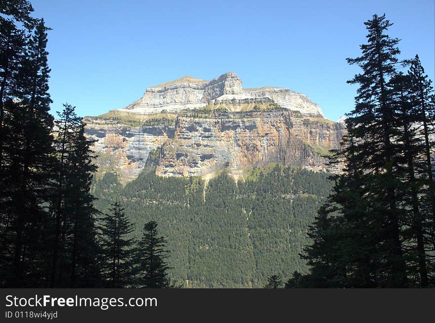 Massif from the path of hunters. Massif from the path of hunters