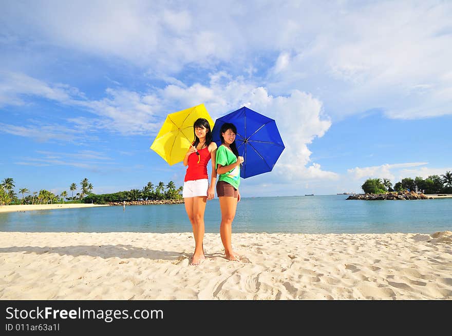 Pictures of smiling faces at the beach. Pictures of smiling faces at the beach.