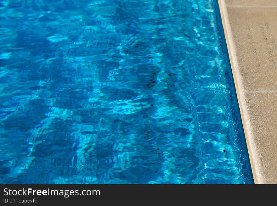 A Mesmerizing Bright Blue Pool