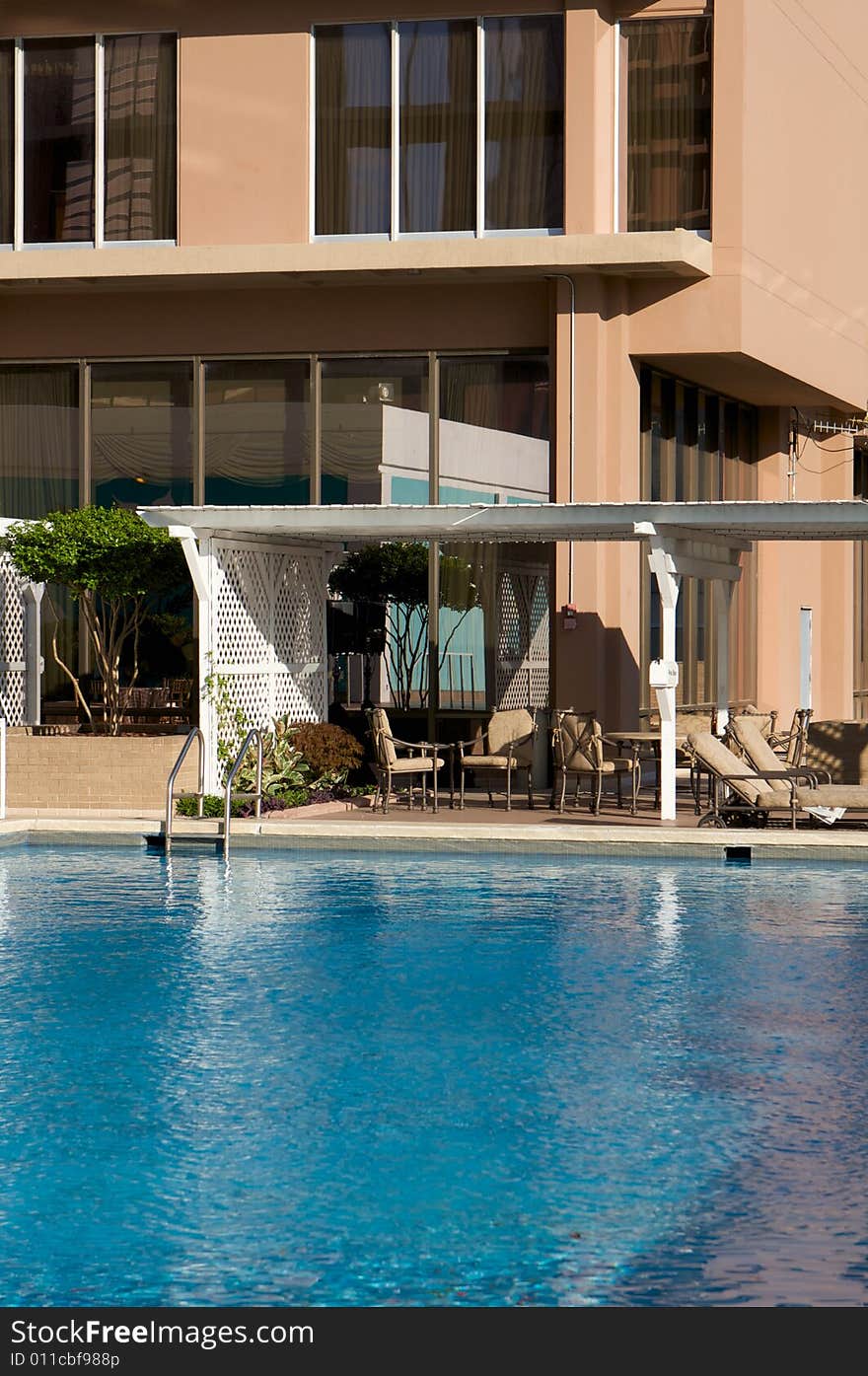 A mesmerizing bright blue pool