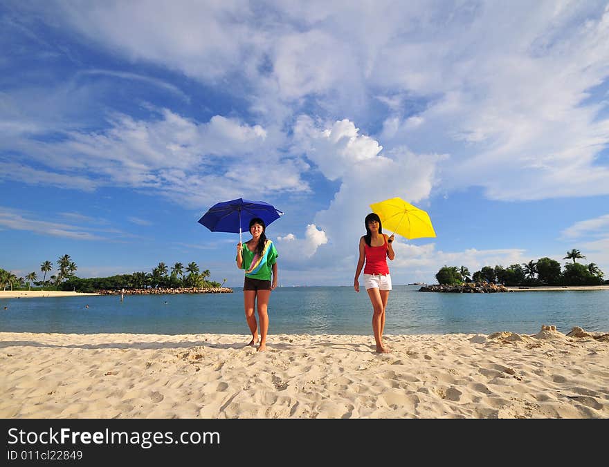 Pictures of smiling faces at the beach. Pictures of smiling faces at the beach.