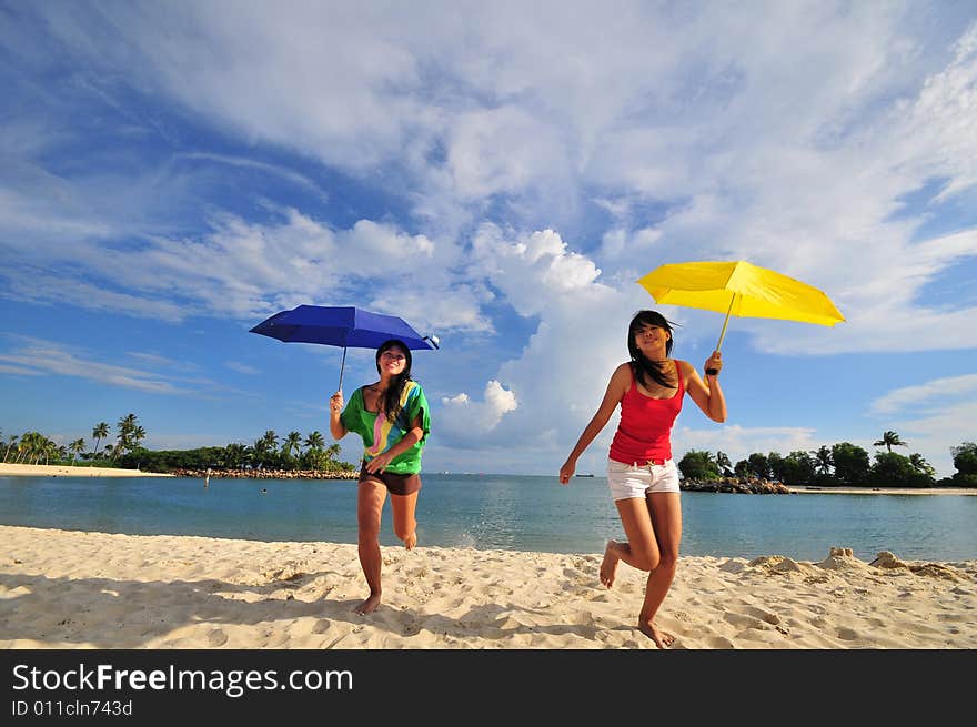 Pictures of smiling faces at the beach. Pictures of smiling faces at the beach.