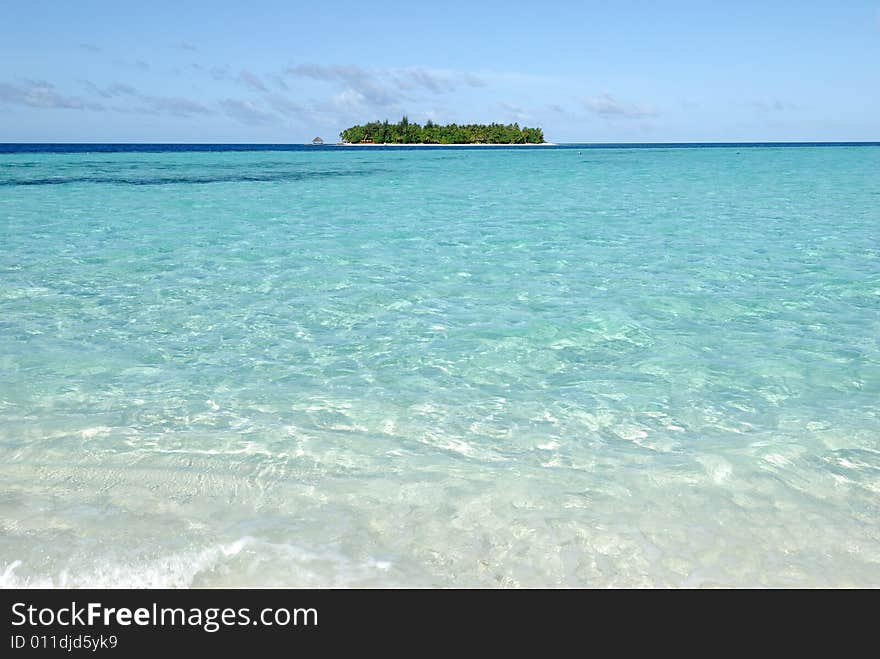 Maldives seascape on vabbin faru island, banyan Tree resorts.