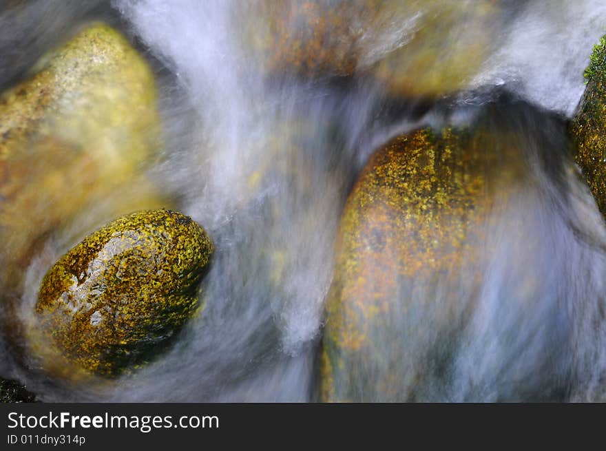 Small pebbles in the river Vicdessos