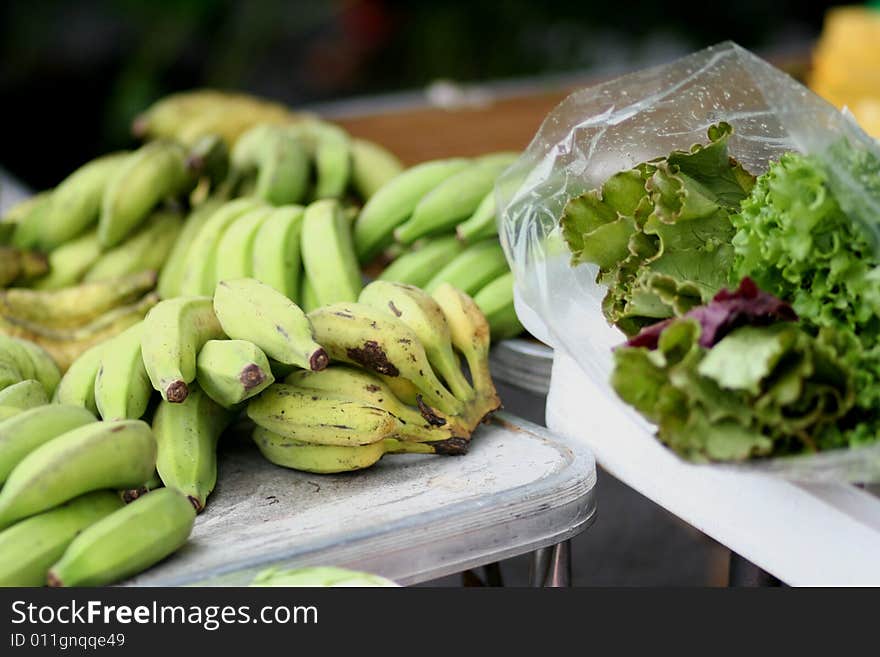 Bananas and lettuce