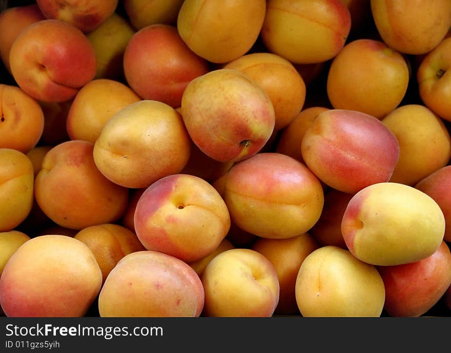 Plump, juicy, and colorful peaches.