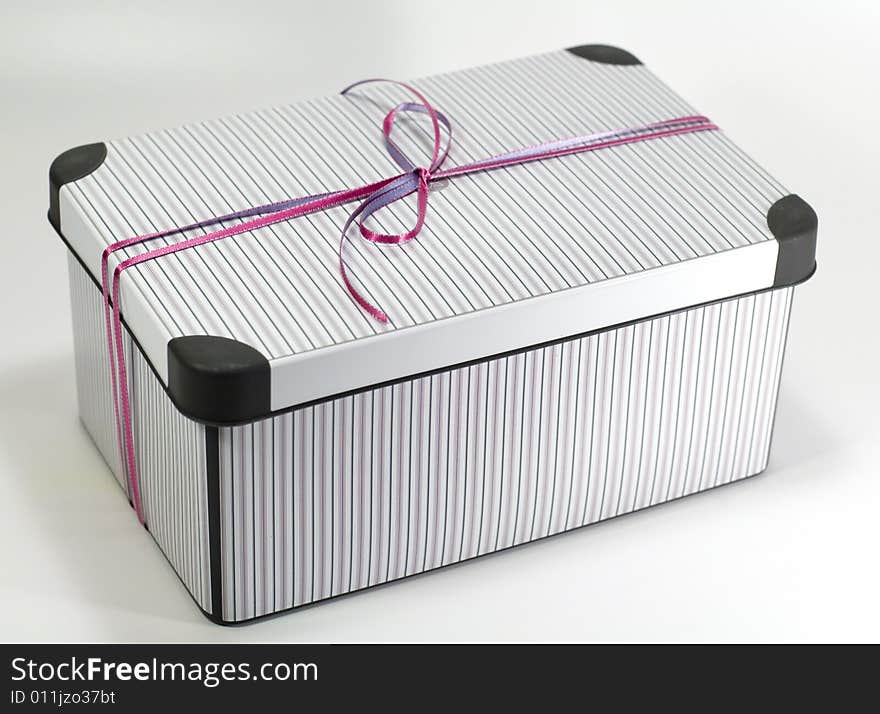 Metal gift box with ribbon