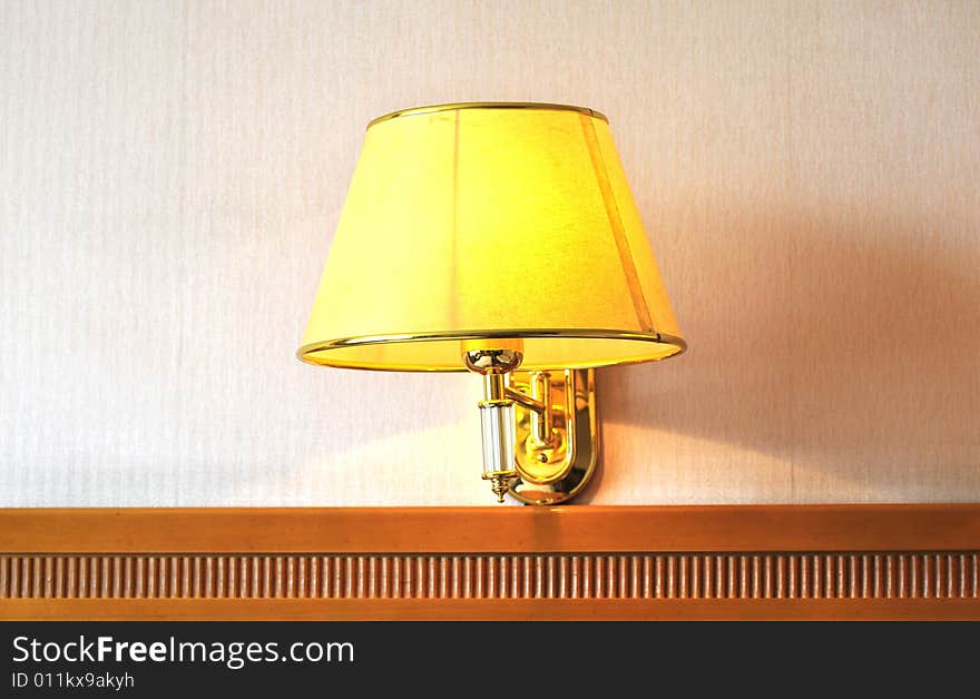 Wall lamp