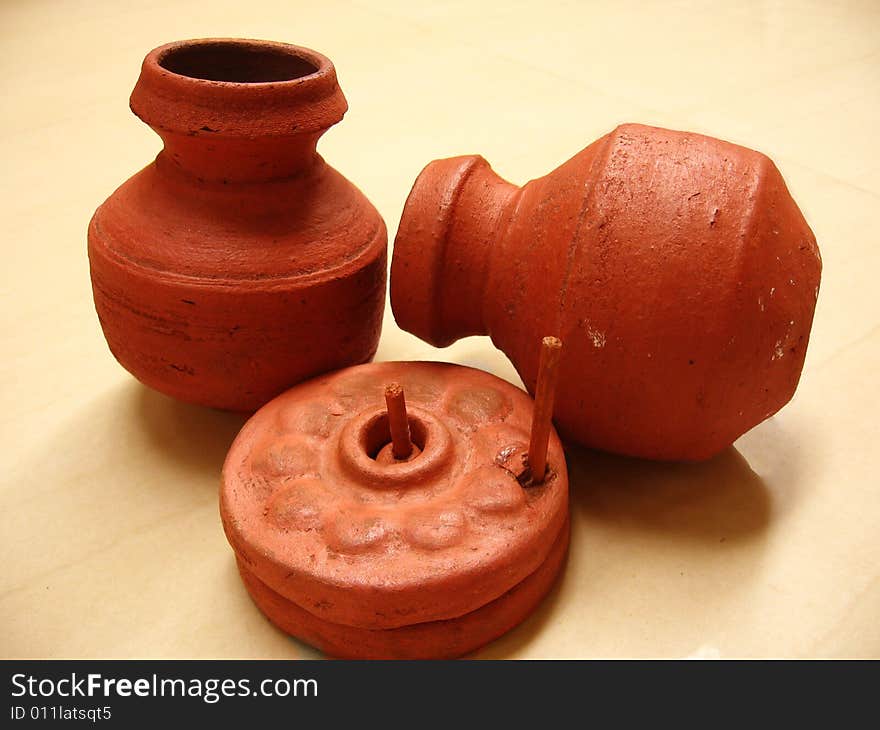 Miniature Pots And Grinder