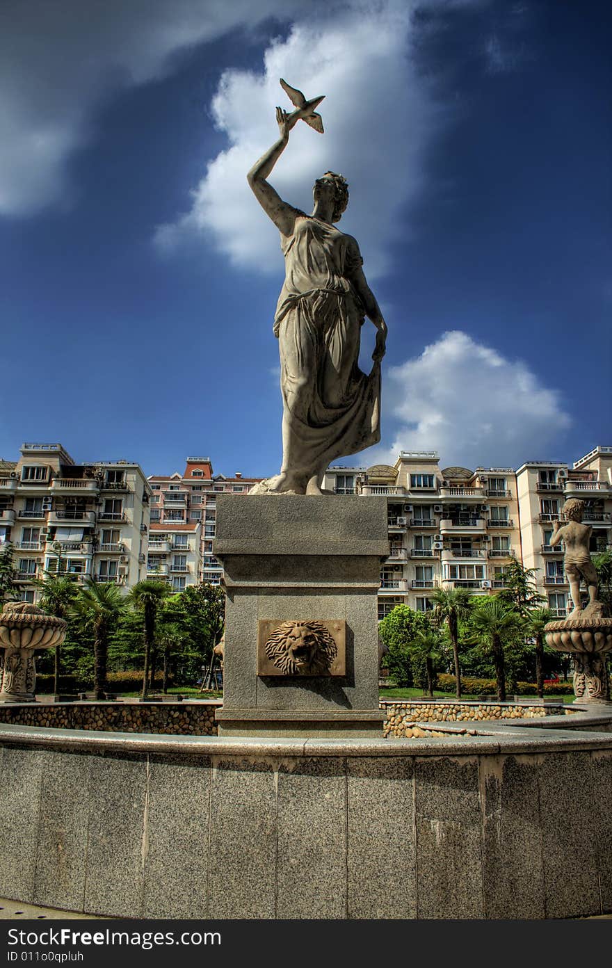 Statuary under sunshine in the square