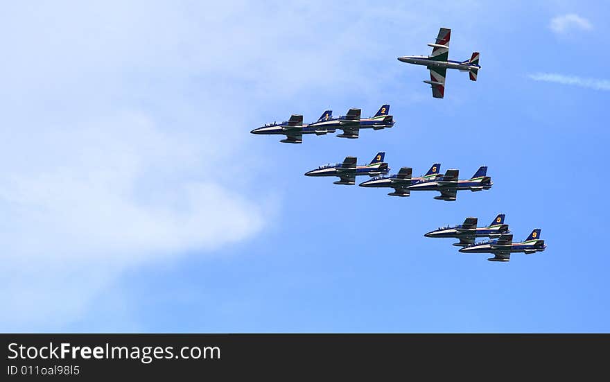 Frecce tricolori, Italian military squadron team