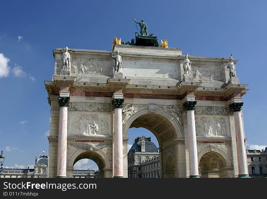 Arc de triomphe du carrousel, near le Louvre museum, Paris, France.