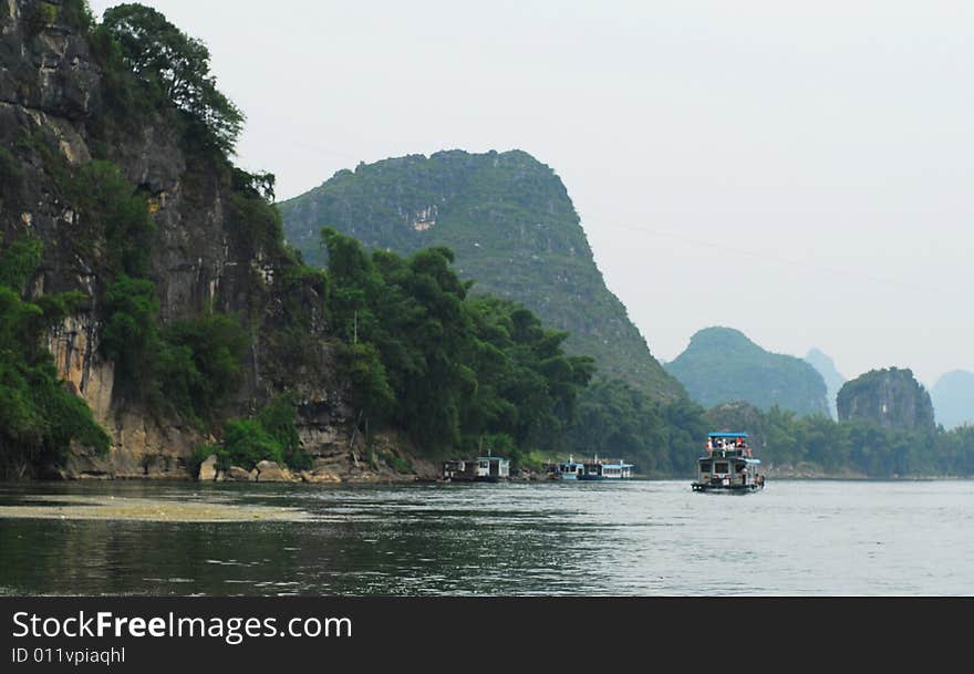 Still life on Lijiang River