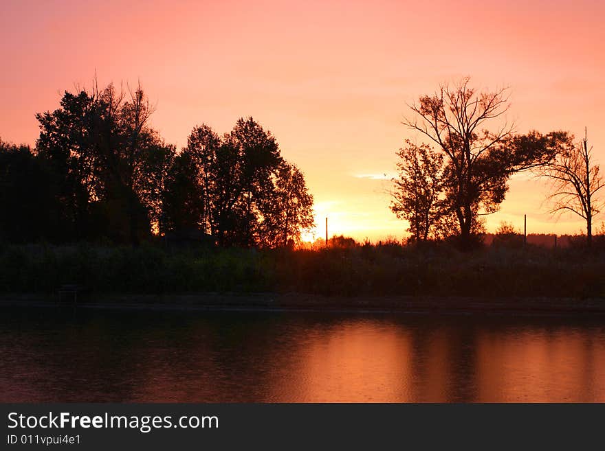 Sunset at the lake in beautiful colors