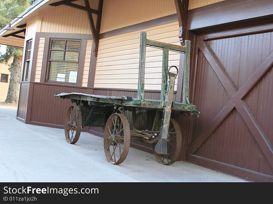 Old Trailer,Baggage,Rail road,Train