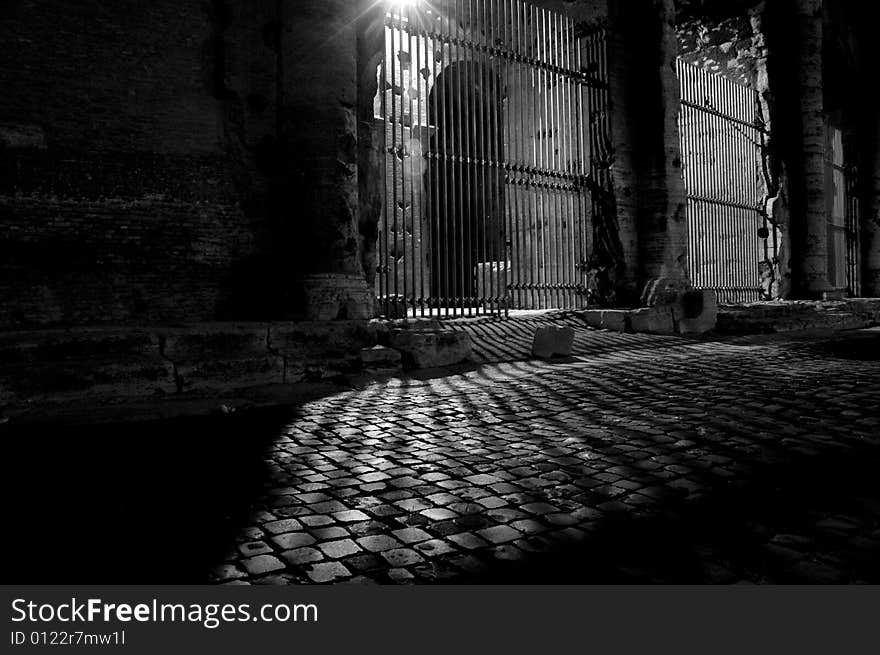 Rome by night - Colosseum's detail