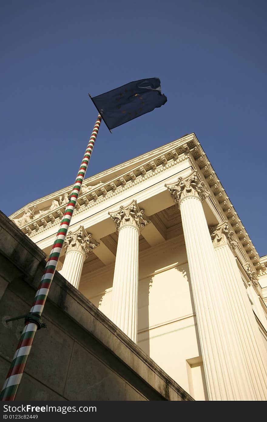 Europien Union flag in front of Hungarian National Museum (Magyar Nemzeti Múzeum) in Budapest, Central Europe. Europien Union flag in front of Hungarian National Museum (Magyar Nemzeti Múzeum) in Budapest, Central Europe