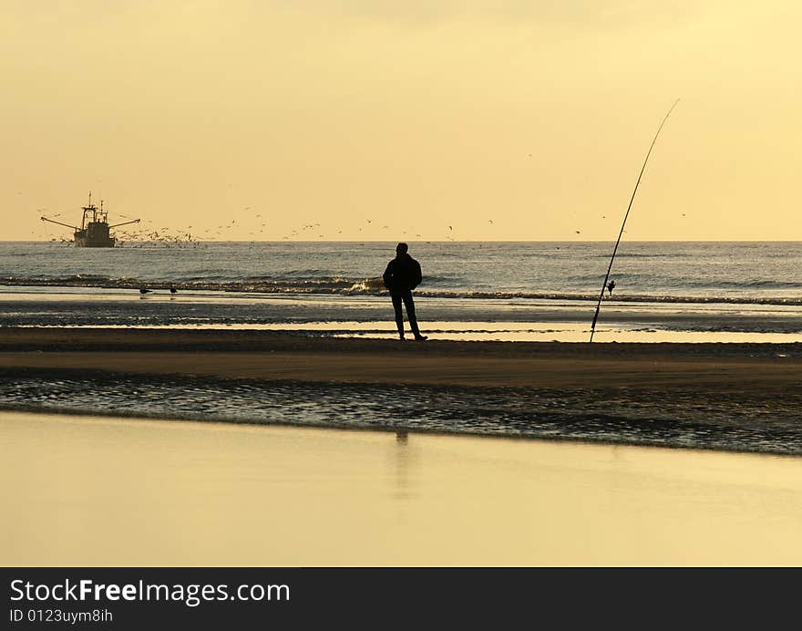 Two sorts of fishing in one picture