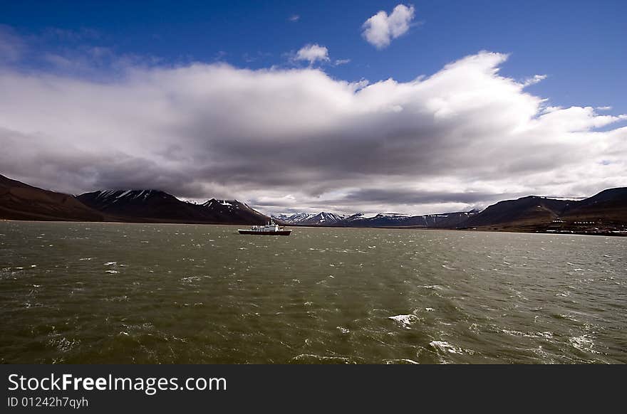 Views around spitsbergen, svalbard, arctic circle 2006