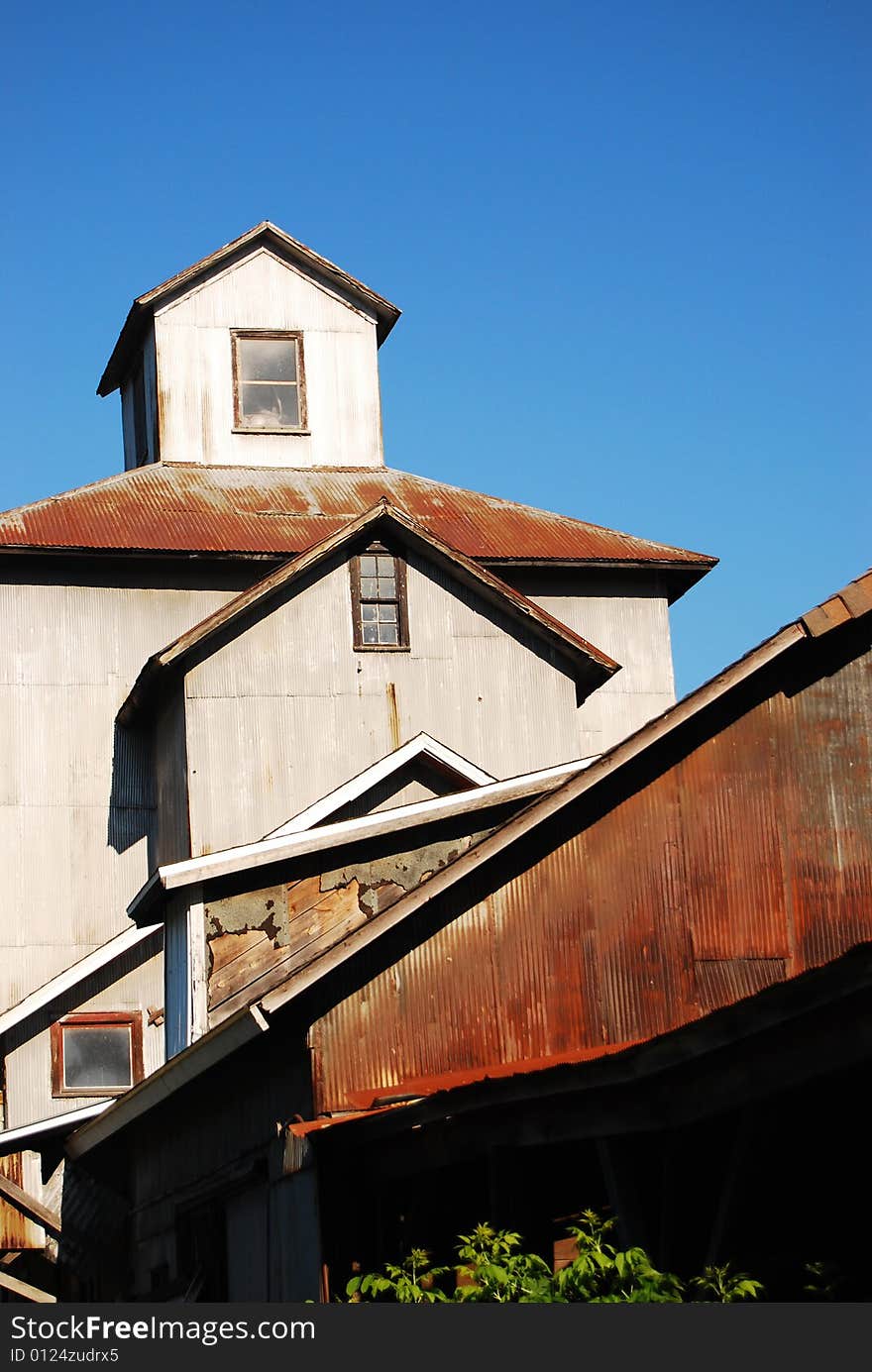 This old barn was found on a country road. This old barn was found on a country road.