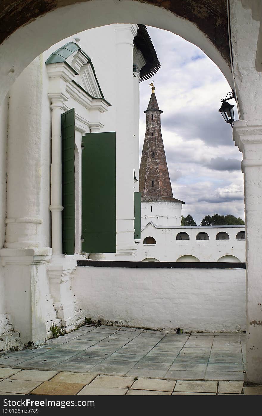 Arch in ancient building