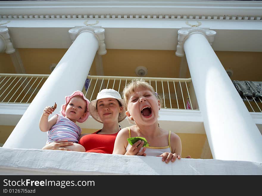 Mama with daughters