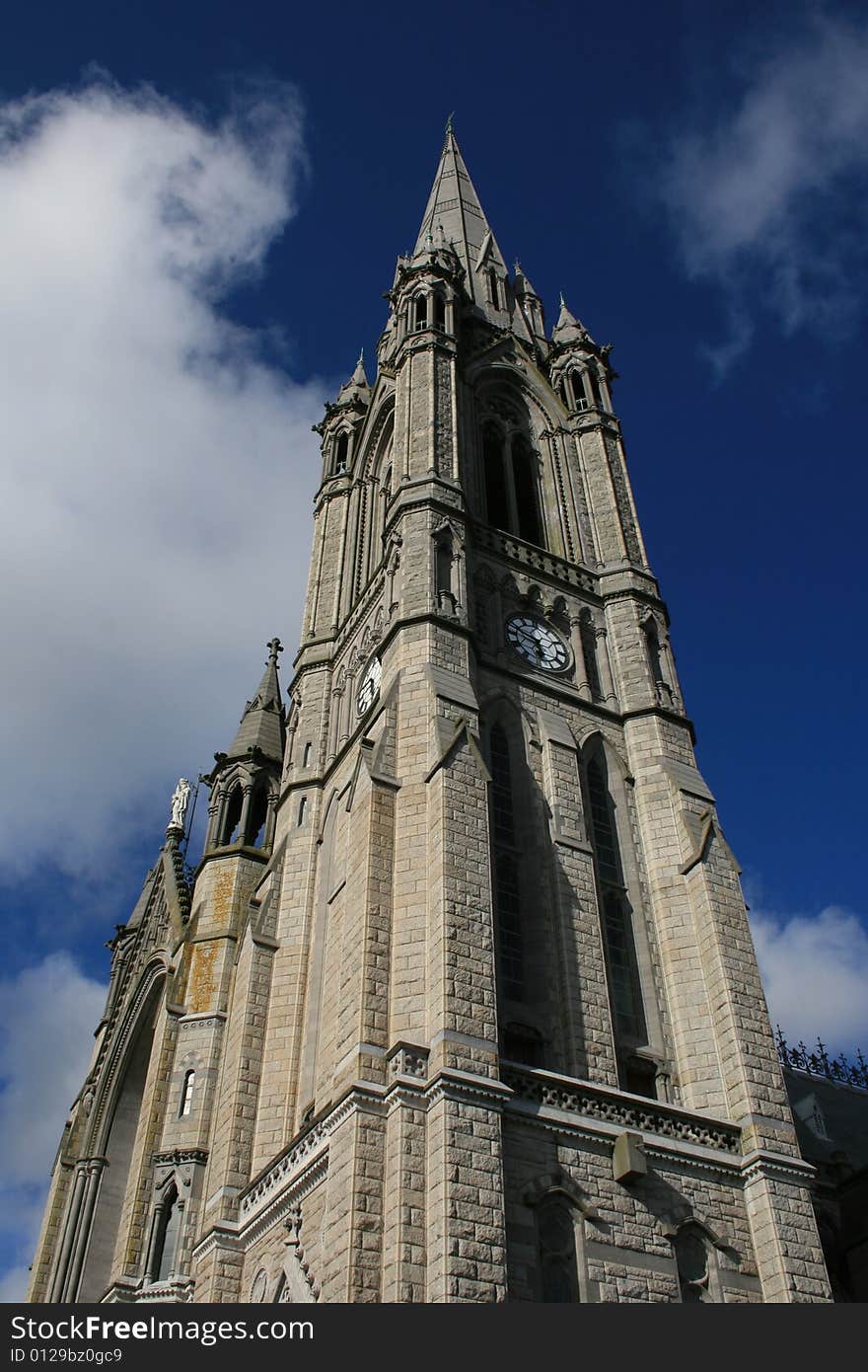 Cobh cathedral, strength