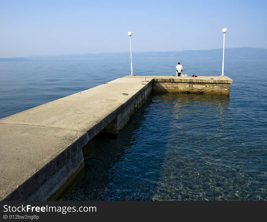 Concrete pier