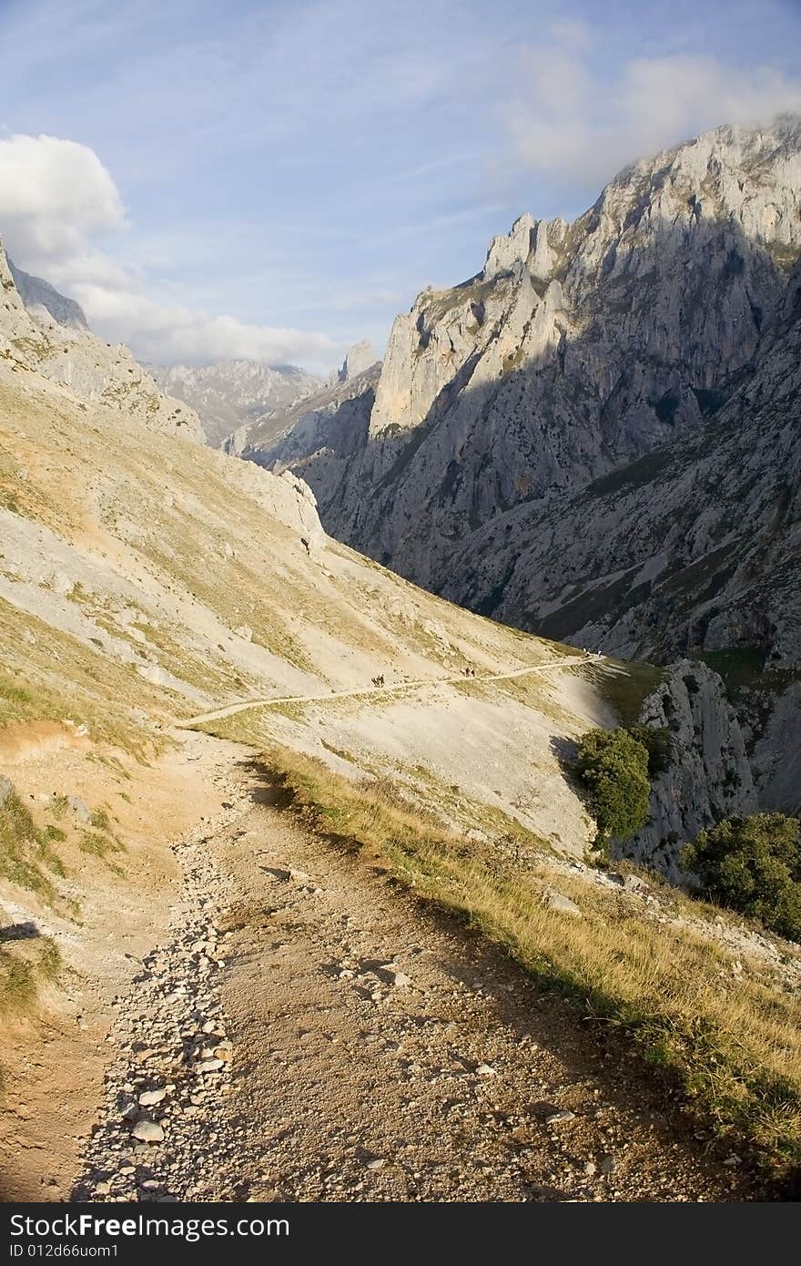 Path in mountains (Spain)